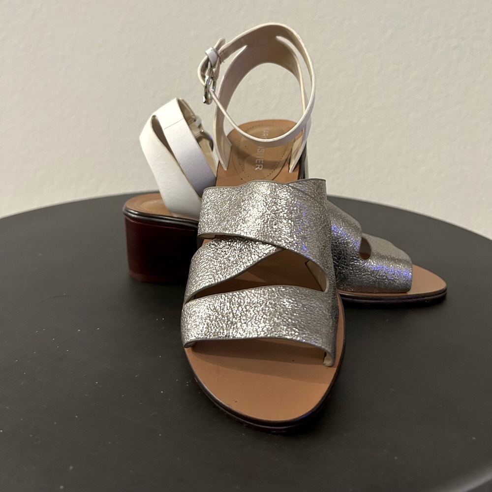 Women’s sandals